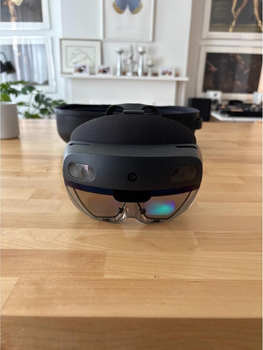 Microsoft HoloLens 2 Smart Glasses VR Headset Device - Black